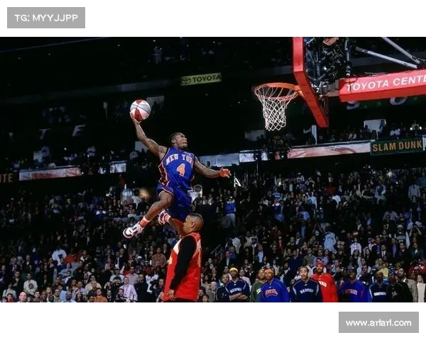 NBA十佳精彩时刻回顾 见证篮球场上最震撼的瞬间与传奇表演 NBA十佳精彩时刻回顾 见证篮球场上最震撼的瞬间与传奇表演